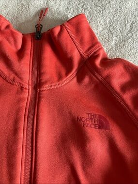 The North Face Coral Red Full-Zip Fleece Jacket (sm)
